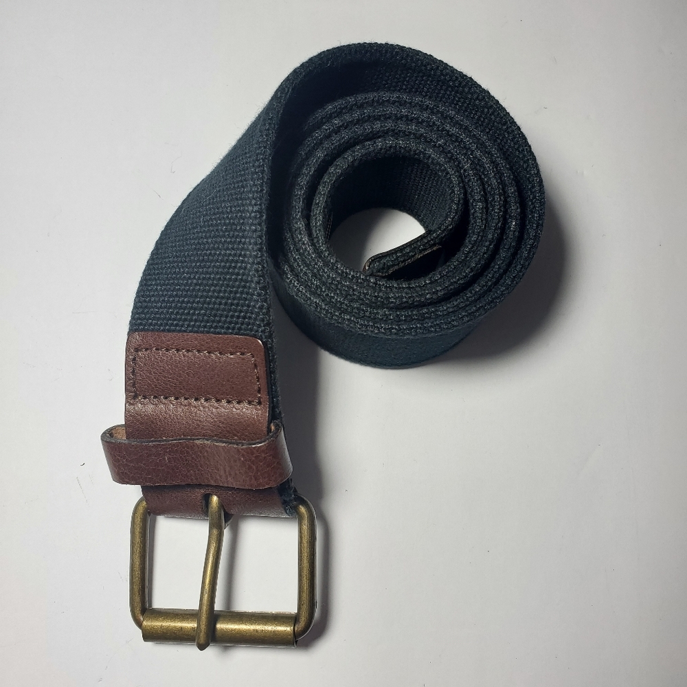 Diesel Vintage Woven Unisex Black Belt. Size: 38"